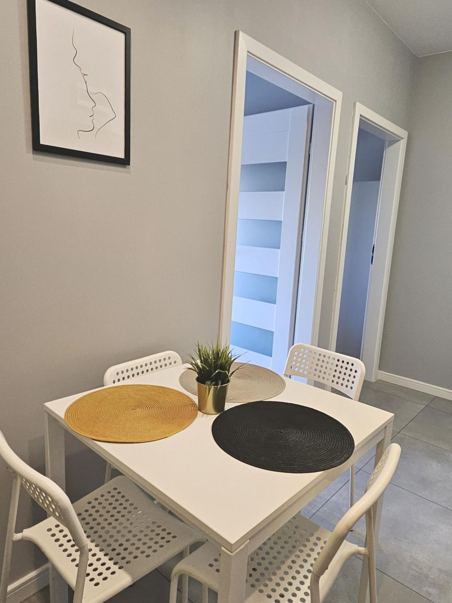 Urban Jungle - Silver Apartment Bialystok Exterior photo